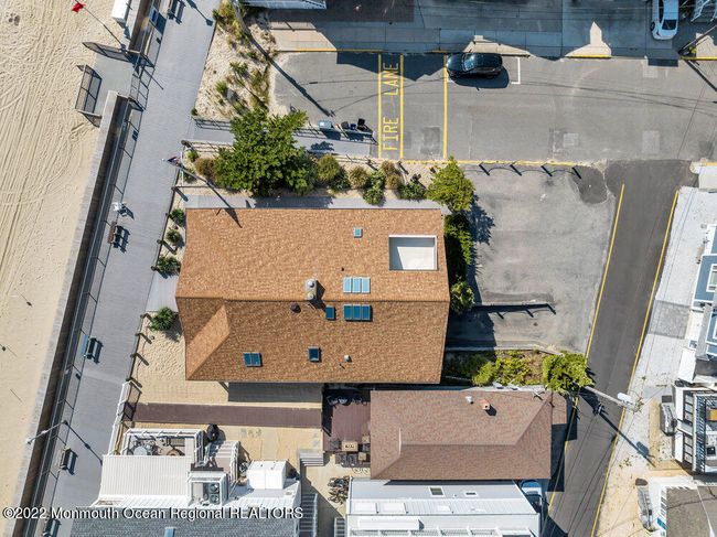 175 Boardwalk, House other with 8 bedrooms, 4 bathrooms and null parking in Point Pleasant Beach NJ | Image 53