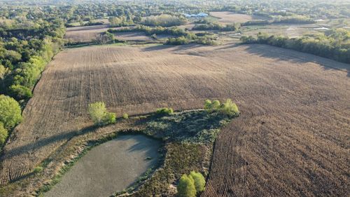 19925 W Indian Creek Rd, Long Grove, IL, 60060-9438 | Card Image