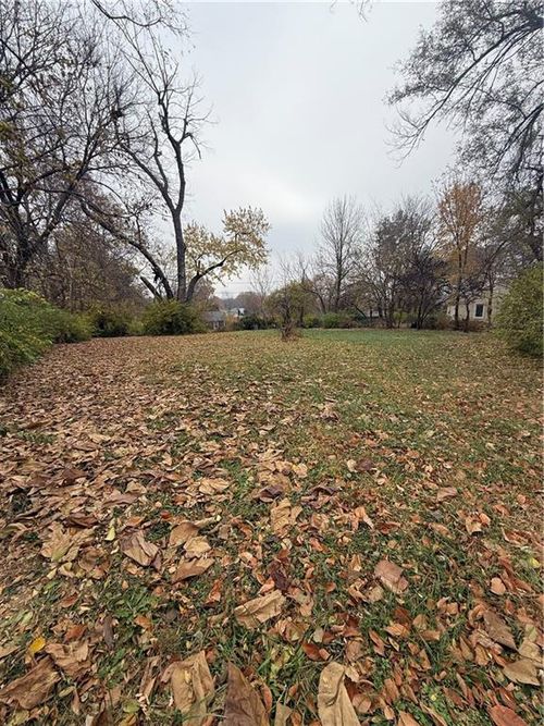 2811 S 37th St, Kansas City, KS, 66106-4001 | Card Image