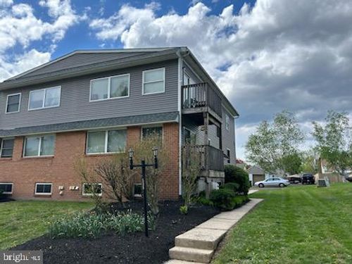 538 Green St, Lansdale, PA, 19446-3616 | Card Image