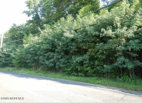 000 Craig Rd, Englishtown, NJ, 07726 | Card Image