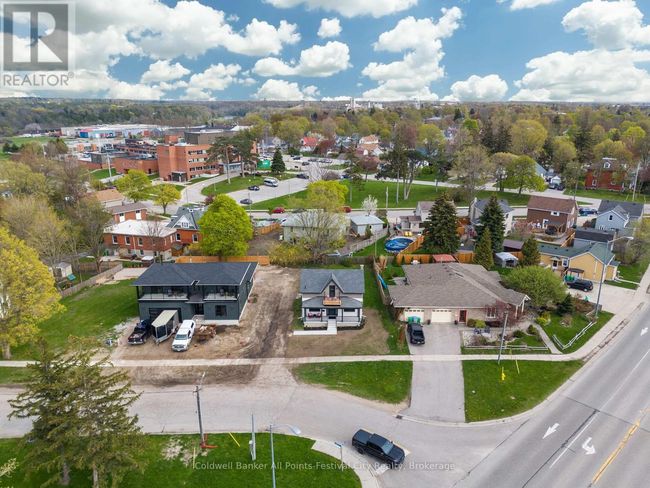82 Gloucester Terr, House other with 2 bedrooms, 2 bathrooms and 4 parking in Goderich ON | Image 38