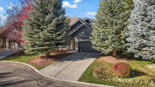 1097 Matterhorn Ct, Midway, UT, 84049-6926 | Card Image