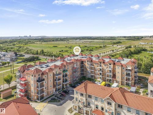 203-13835 155 Ave Nw, Edmonton, AB, T6V0B7 | Card Image