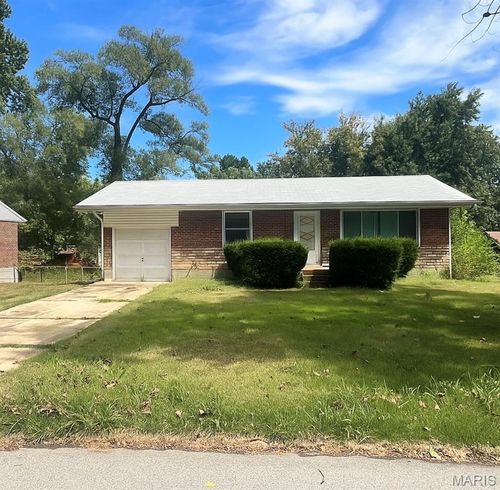 9632 Cutler Dr, Saint Louis, MO, 63137-1346 | Card Image