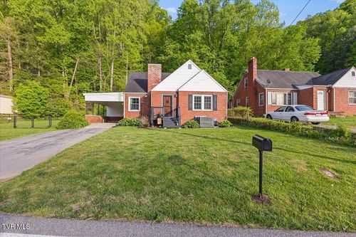 161 Hemlock Rd, Kingsport, TN, 37663-2001 | Card Image