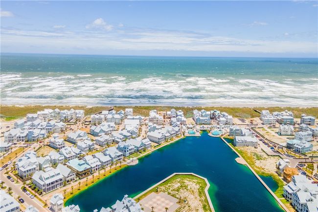 219 Escape St, House other with 4 bedrooms, 5 bathrooms and null parking in Port Aransas TX | Image 39