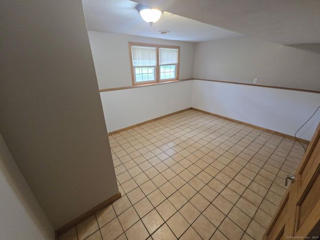 29 Ralph St, House other with 5 bedrooms, 2 bathrooms and null parking in Moosup CT | Image 16