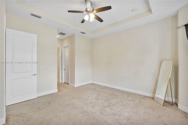 15917 - 15917 Rain Lilly Way, House other with 3 bedrooms, 2 bathrooms and null parking in Westlake FL | Image 16