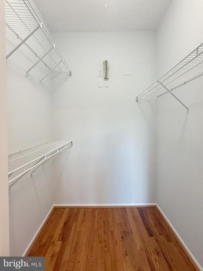 UNIT-9317 - 1530 Spring Gate Dr, Condo with 3 bedrooms, 2 bathrooms and null parking in MCLEAN VA | Image 43