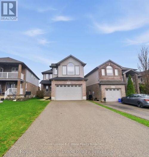 38 Langrell Ave, Tillsonburg, ON, N4G5X8 | Card Image