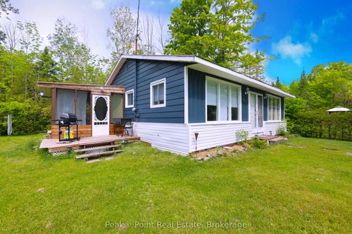 79 Mapleport Cres, Sauble Beach, ON, N0H2G0 | Card Image
