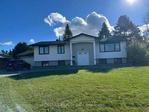 7 Kerry Cres, Nepean, ON, K2E5V7 | Card Image