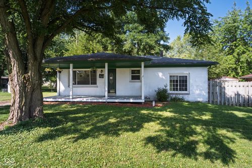 5662 Morgan St, Clayton, IN, 46118-9492 | Card Image