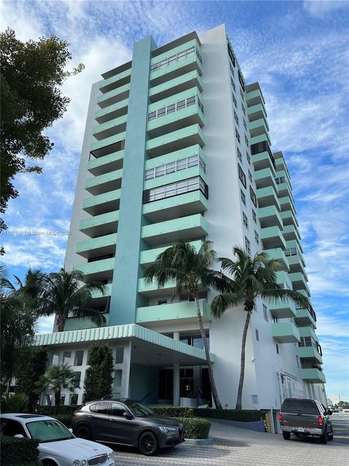 apt-14f-5 Island Ave, Miami Beach, FL, 33139-1321 | Card Image