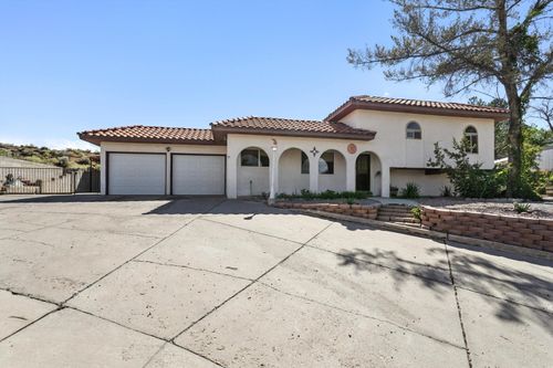 9669 Asbury Lane Nw, Albuquerque, NM, 87114 | Card Image