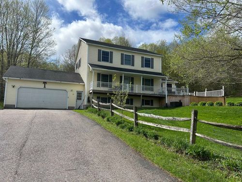 130 Rood Mill Rd, Fairfax, VT, 05454-5302 | Card Image