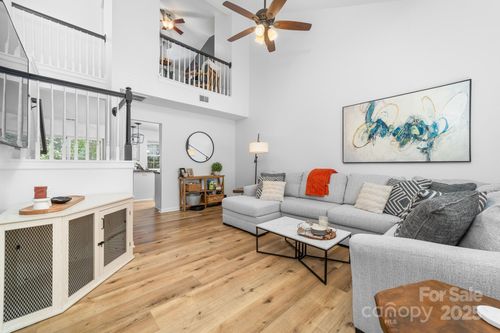 1542 Maypine Commons Way, Rock Hill, SC, 29732-2735 | Card Image