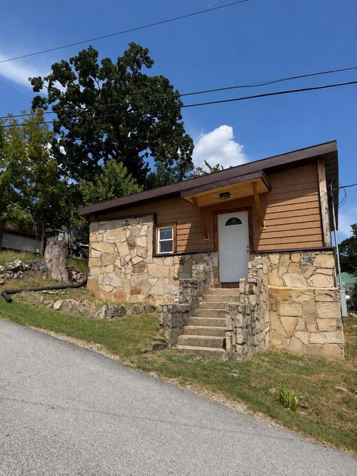 130 Lotus, Rockaway Beach, MO, 65740-9151 | Card Image