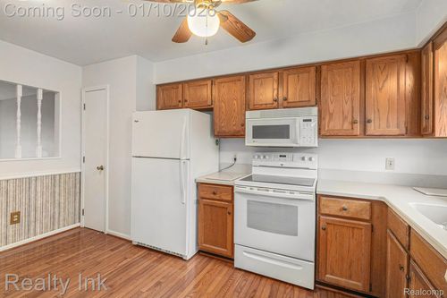 500 Red Cedar Blvd, Williamston, MI, 48895-9586 | Card Image