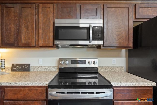 315 S Hackberry Rd, House other with 3 bedrooms, 2 bathrooms and null parking in Holland TX | Image 13