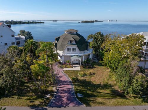 1074 Point Seaside Dr, CRYSTAL BEACH, FL, 34681 | Card Image