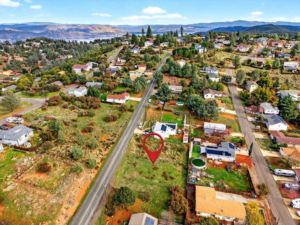 Land in Kelseyville 4