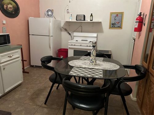 5-2810 Louisiana St, Houston, TX, 77006-3537 | Card Image