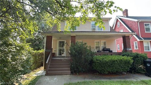 3842 E 151st St, Cleveland, OH, 44128-1108 | Card Image