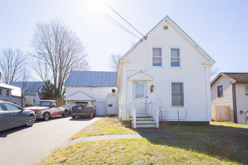 Franklin Ave, Farmington, ME 04938