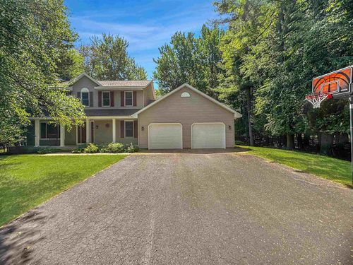 421 Eklund Street, Peshtigo, WI, 54157 | Card Image