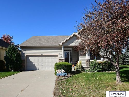 16812 Colony Cir, Omaha, NE, 68136-1476 | Card Image