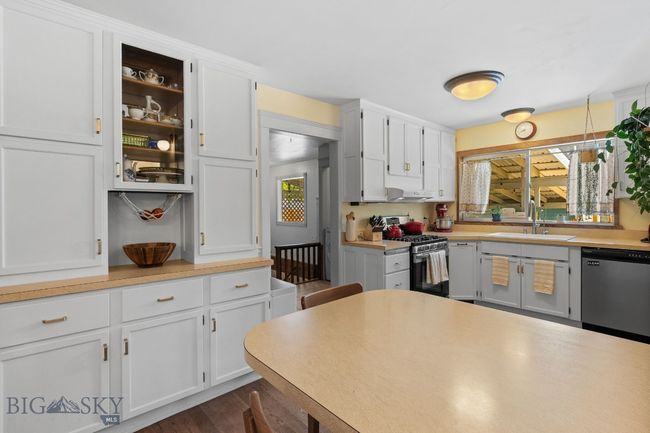 220 S 4 Th St, House other with 3 bedrooms, 2 bathrooms and null parking in Manhattan MT | Image 31