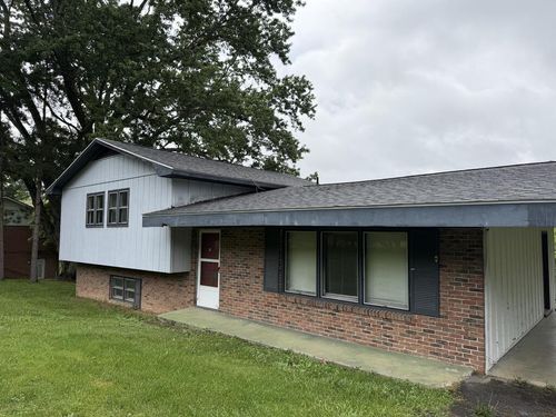 5046 B. F. Buchanan Highway, Tazewell, VA, 24651 | Card Image