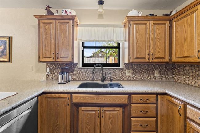 1421 E Quail Ave, House other with 3 bedrooms, 2 bathrooms and null parking in Weatherford OK | Image 11
