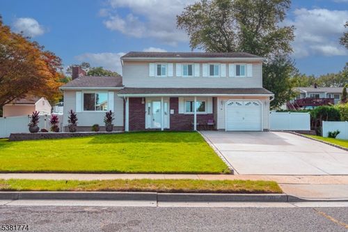 10 Holly Dr, Parlin, NJ, 08859-1726 | Card Image
