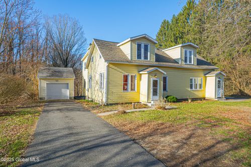 650 Malta Ave, Ballston Spa, NY, 12020-4105 | Card Image