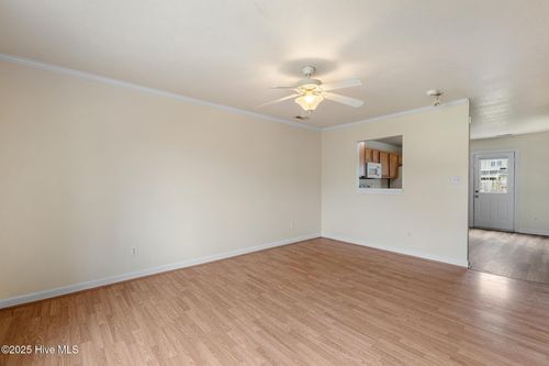 306 Ashwood Dr, Jacksonville, NC, 28546-8353 | Card Image