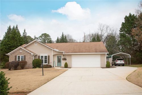 24 Austin Way, Jefferson, GA, 30549-7622 | Card Image