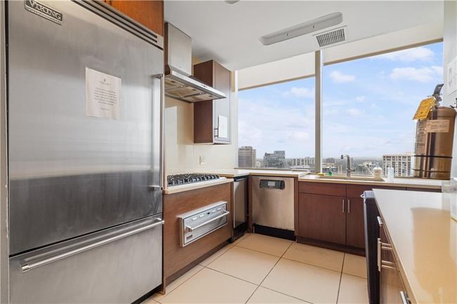 2309 - 3630 Peachtree Rd Ne, Condo with 1 bedrooms, 2 bathrooms and null parking in Atlanta GA | Image 41