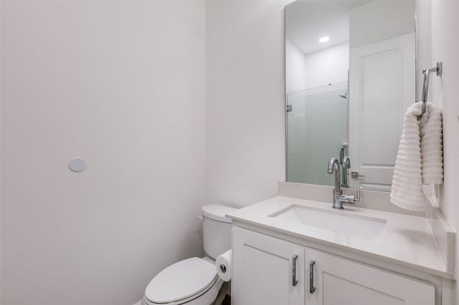 UNIT-1106 - 5015 Meridian Ln, Condo with 3 bedrooms, 3 bathrooms and null parking in Addison TX | Image 26