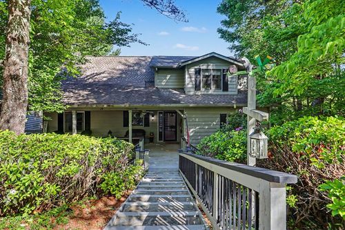 519 Pinecrest Rd, Sautee Nacoochee, GA, 30571-5193 | Card Image