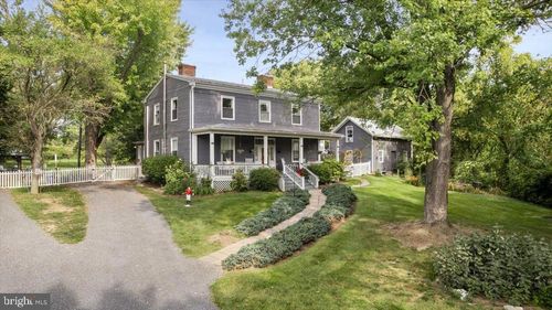 355 Orchard Dr, MOUNT JACKSON, VA, 22842-9753 | Card Image