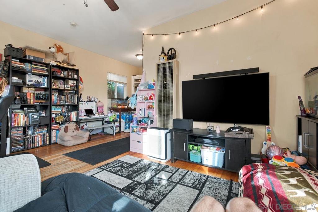 Residential Income in San Diego 5