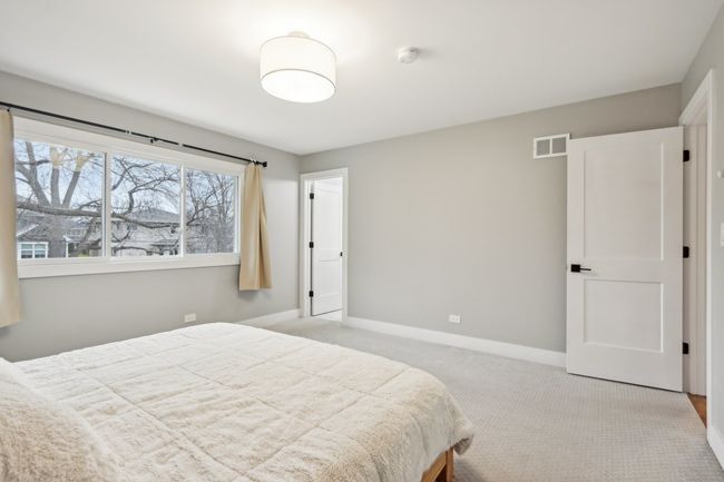 2542 Woodlawn Rd, House other with 4 bedrooms, 3 bathrooms and 2 parking in Northbrook IL | Image 16
