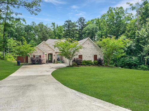 103 Saint Charles Ave, Florence, MS, 39073-8091 | Card Image
