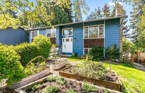 13405 115th Ave Ne, Kirkland, WA, 98034-2168 | Card Image