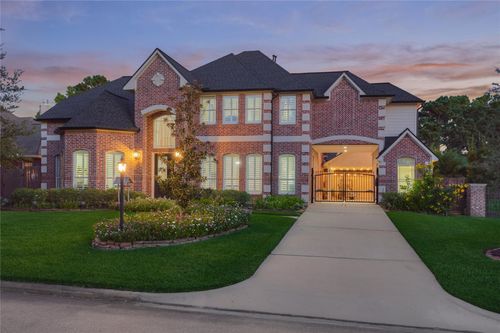 390 Wedgewood Dr, Montgomery, TX, 77356-8350 | Card Image