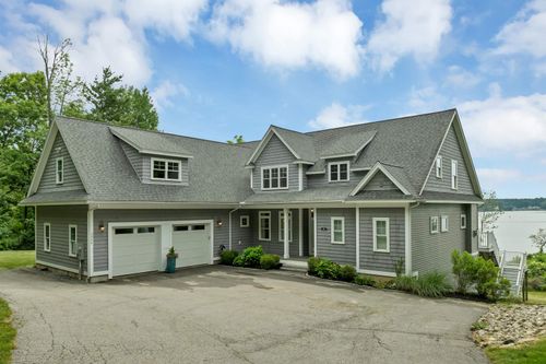 298A Dover Point Rd, Dover, NH, 03820 | Card Image