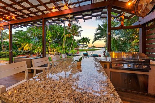 5265 Sw 171st Ave, Miramar, FL, 33027-4934 | Card Image